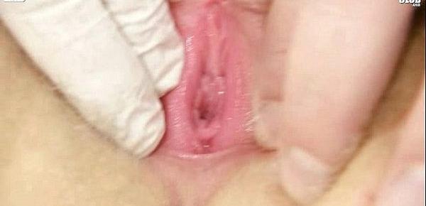  gyno pussy speculum exam docto closeups vagina cervix humiliation kinky clinic b